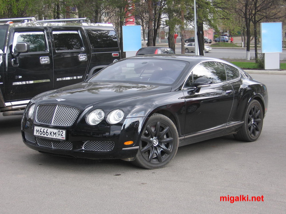 Автопарк уфа. Бентли 666. Bentley 666. Бентли 666 красная. Бентли 666 фото.